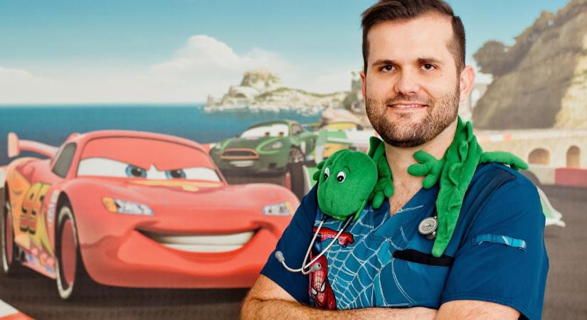 Kifakadt oltásellenes testvérére Novák Hunor: szomorúnak tartom, hogy Dóri és Előd ilyen butaságok terjesztésében élen járnak