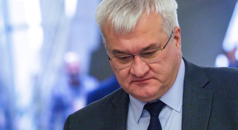 Az ukrán külügyminiszter szerint Magyarország a törvénytelenség ördögi körébe süllyed
