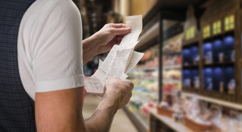 A kormány megvédi a magyar családokat az áremelésektől