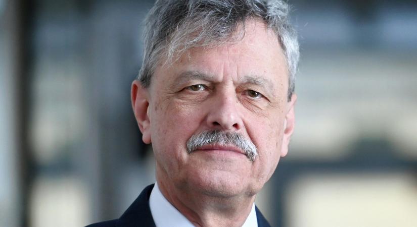 Újraválasztották a debreceni elnököt