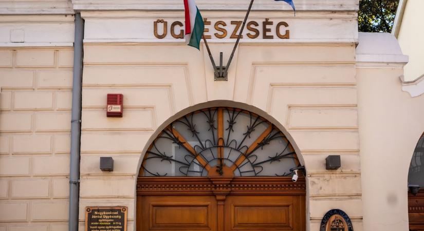 Egy konténerben (!) italoztak a zalai városban, csúnya vége lett az estének