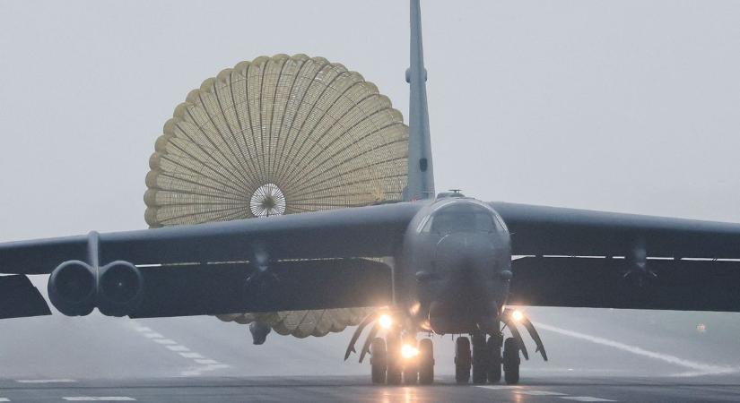 Az iráni háború a második fokozatba kapcsolt: az Egyesült Államok Nagy-Britanniába küldi szuperbombázóit — mi lesz ennek a vége?