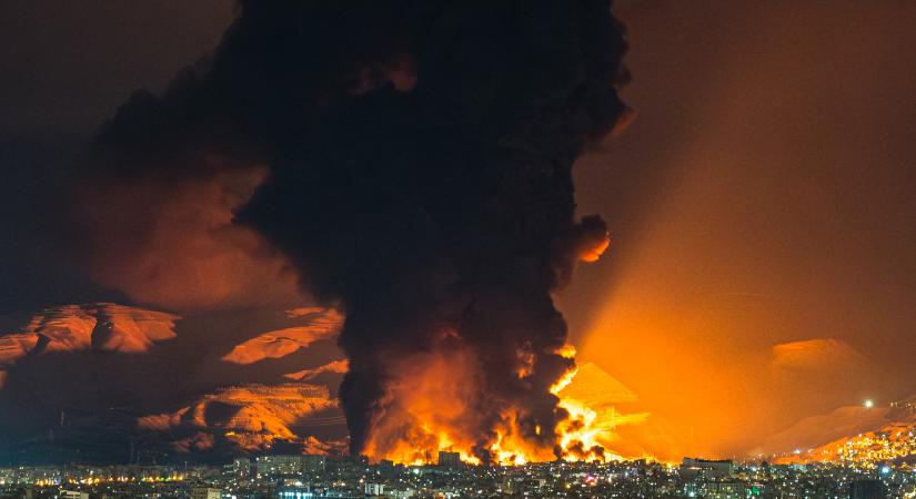 Miért hullik fekete eső Iránban?