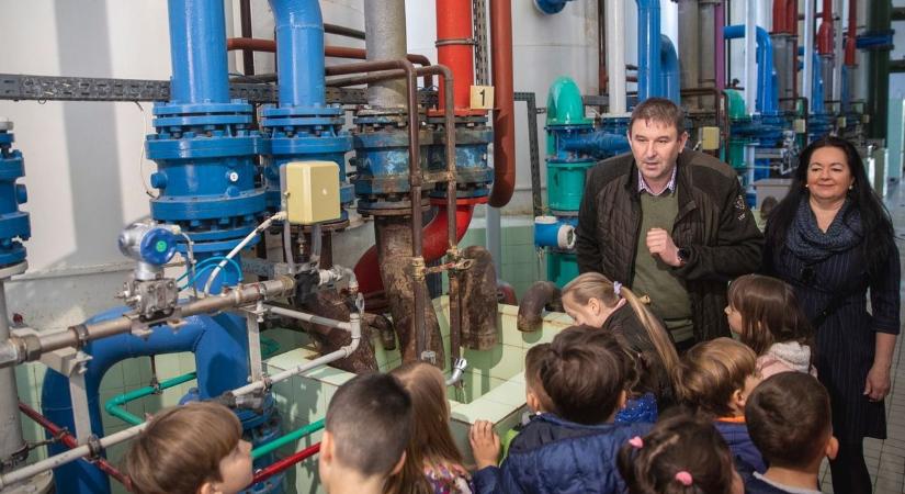 Óriási buborékshow és ritkán látott gépek – Különleges hely nyitja meg kapuit Debrecenben