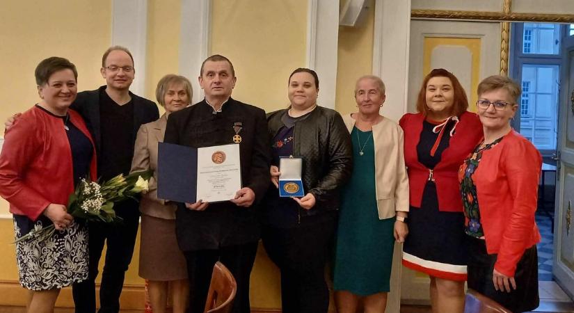 Kemenesmagasi Citerazenekar: fél évszázadnyi népzenei munka kapott országos elismerést