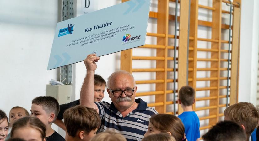 Indul a K&H mozdulj! az év kedvenc tesitanára 2026 választás