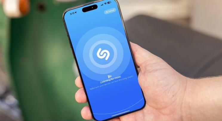 Már a ChatGPT is megmondja, melyik dal szól