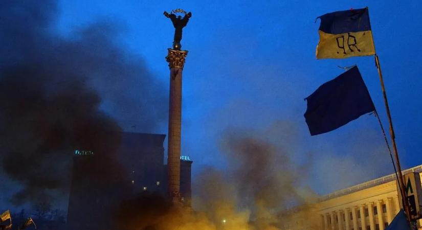 Ukrán sztárújságíró: fegyvereseket képeznek ki, hogy kirobbantsák a „magyar Majdant”
