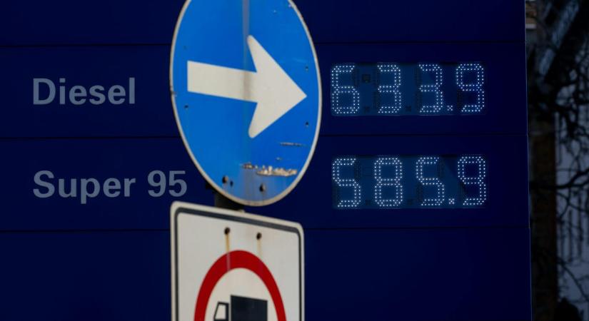 Azzal nyugtatja a kormány a kereskedőket, hogy 35 forint árrés marad az üzemanyagokon