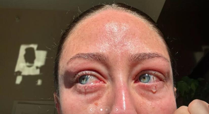 Meglátta a nő, mit írt az elhunyt apja róla a barátnőjének és eleredtek a könnyei