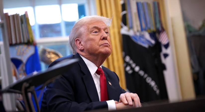 Világpiaci sokk: Trump az orosz olajszankciók lazításáról beszélt