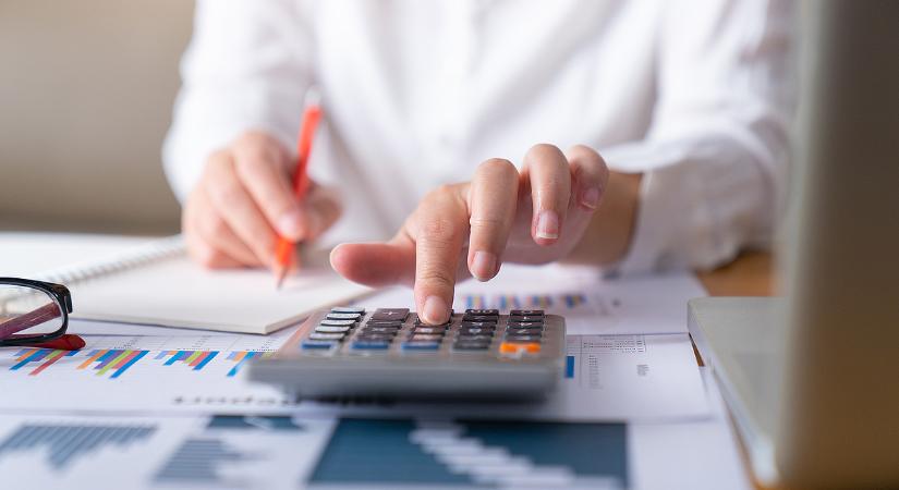 Jó hír a vállalkozóknak: bővül a hitelkeret és jön a hitelkiváltás lehetősége