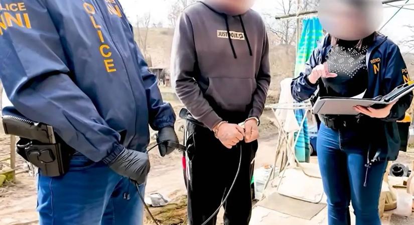 Letartóztattak egy férfit, aki a saját unokahúgát kényszerítette szexuális cselekményre Magyarországon