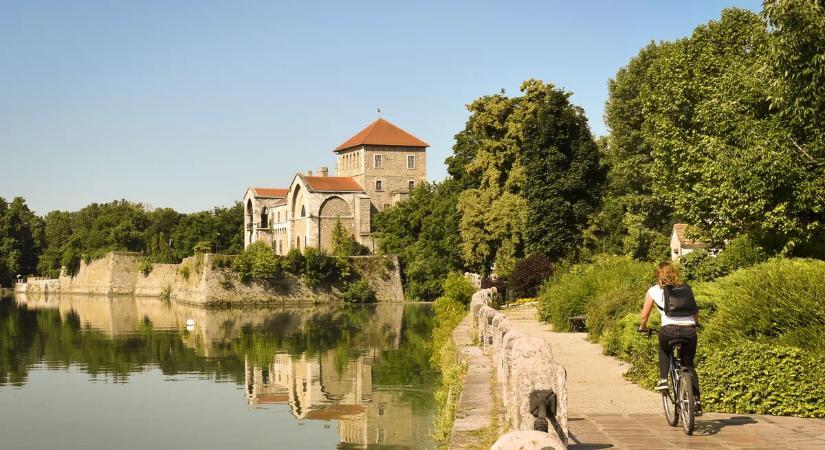 Ettől elakad a szavad is – Íme Magyarország 5 legmesésebb történelmi ékszerdoboza