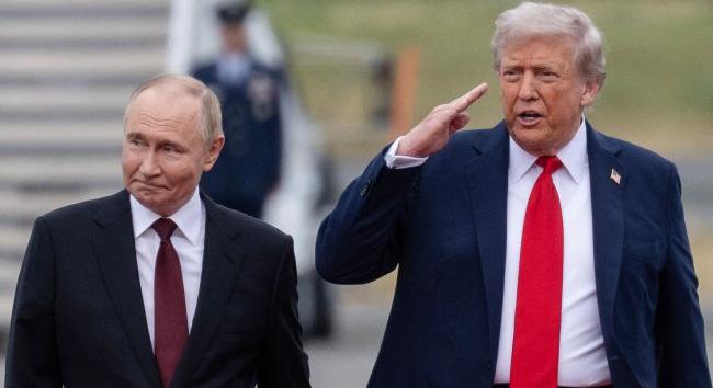 Putyin az orosz hadsereg sikereiről fantáziált Trumpnak, elfelejtve az ukrán fegyveres erők előretörését