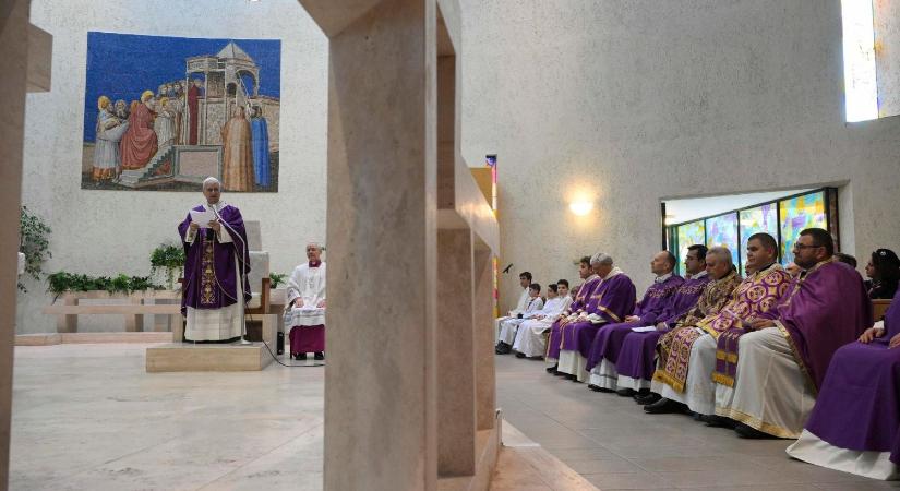 A minden szomjat oltó Jézus vár minket a kútjainknál – Leó pápa homíliája a Mária bemutatása római plébánián