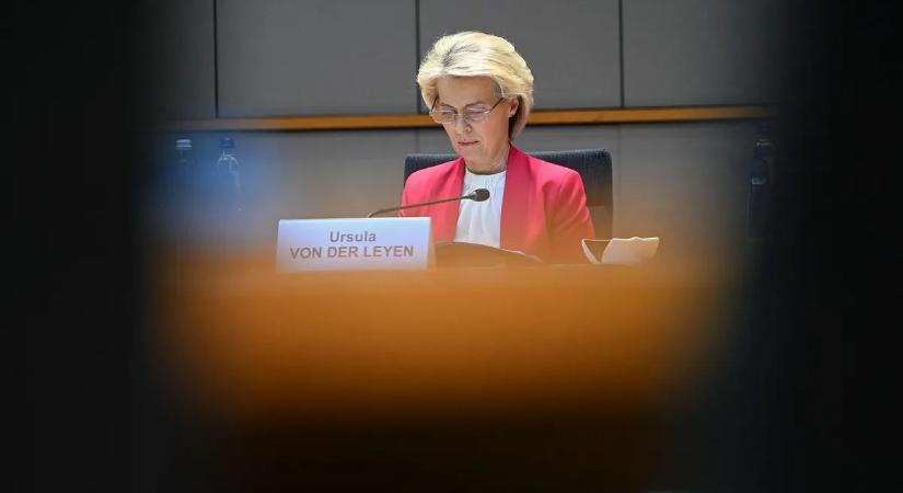 Most már Orbán Viktor szavait harsogja Ursula von der Leyen