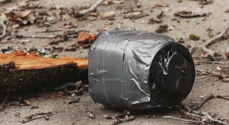 Bombát dobtak el a New York-i polgármester házánál egy tüntetésen, az FBI nyomoz