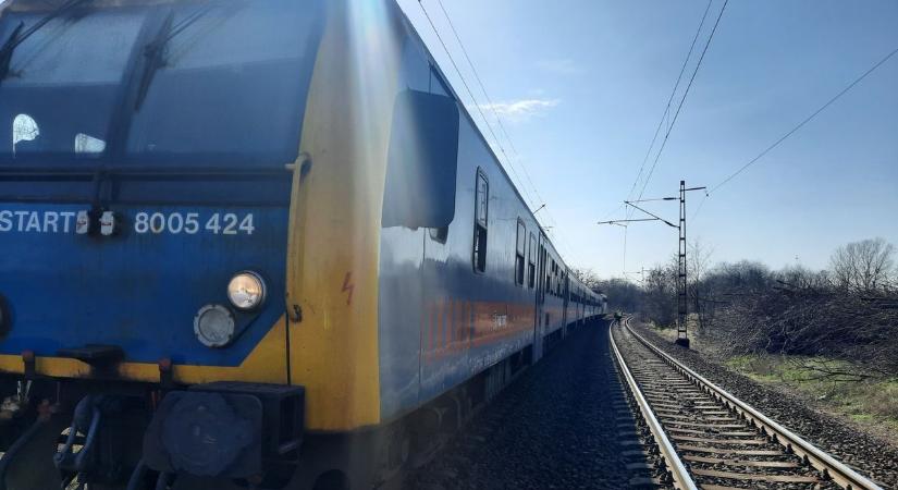 Újabb gázolás a síneken, a helyszínen meghalt az áldozat