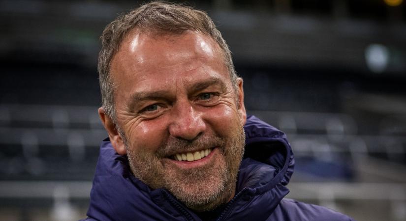 Ezt a futballistát akarja Barcelonában látni Hansi Flick