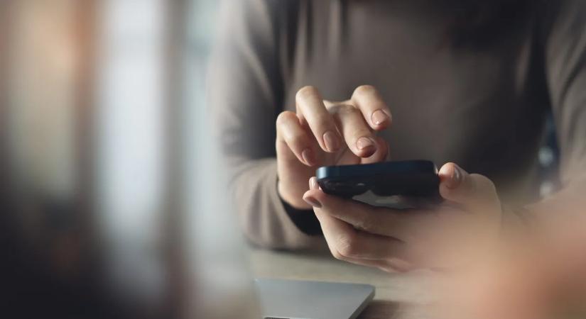 Te tisztában vagy a telefonfeltörés elleni védelem legfontosabb lépéseivel? Így óvhatod meg a mobilod adatait a tolvajokkal szemben