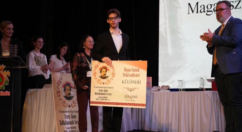 Több mint kétszáz szavaló közül a debreceni Ady-gimnázium diákját is díjazták Nagykőrösön