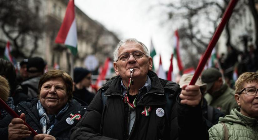 Schultz Nóra: Milyen a „rendszerváltó hangulat”? Avagy március 15-e tétje