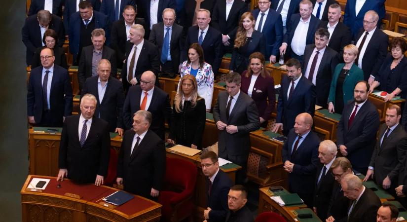 Szavazott a parlament, a fideszes többség elfogadta a Trump-féle Béketanács alapokmányát