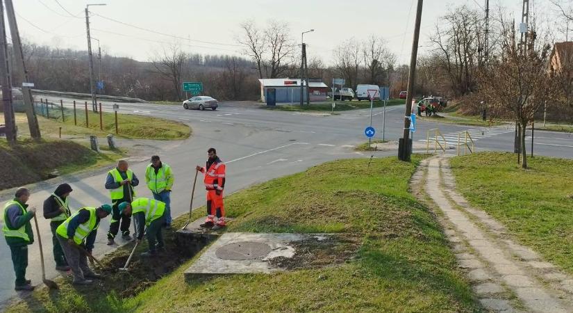 Új lámpás kereszteződést hoznak létre a városban: erre vártak a lakók