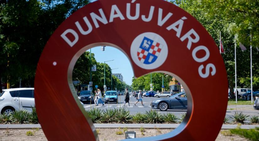Dunaújvárosi kéziügy: 88 gyerek és 169 millió forint sorsa lóg a levegőben