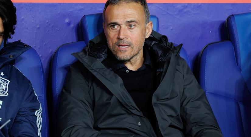 Szenzáció készül Barcelonában – visszatérhet a korábbi sikerkovács