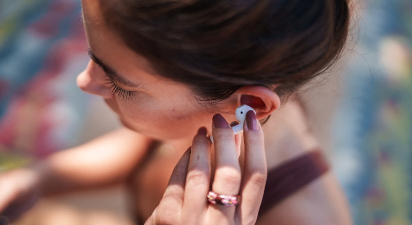 Sokan elkövetik ezt a hibát a fülhallgatókkal – Nem csak a hangerővel kell vigyázni