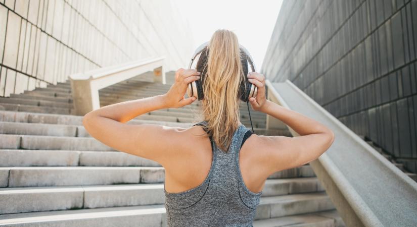 A lépcsőzés előnyei a vádli és a fenék formálásában