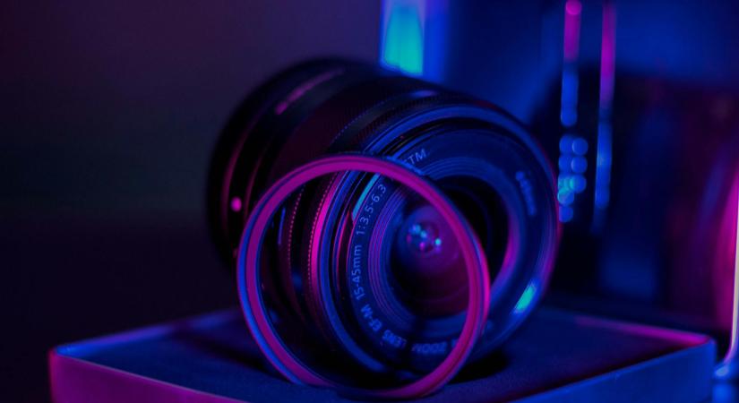 AI a művészetben: Szerzői jogi kérdések a gépi alkotásoknál