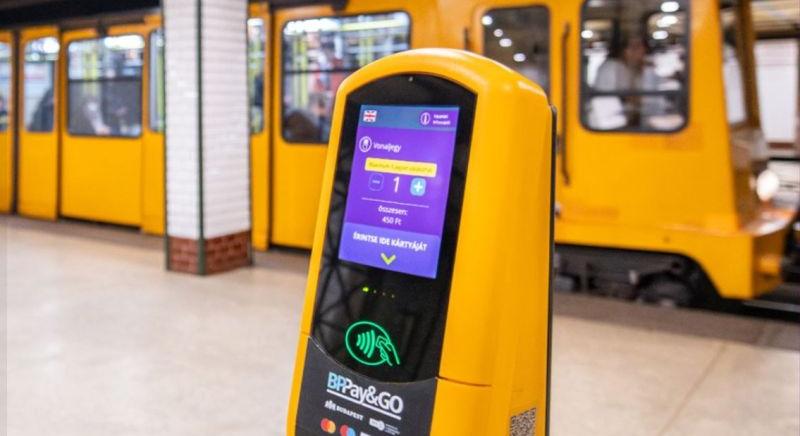 Nem kell jegy áprilistól a budapesti metrón