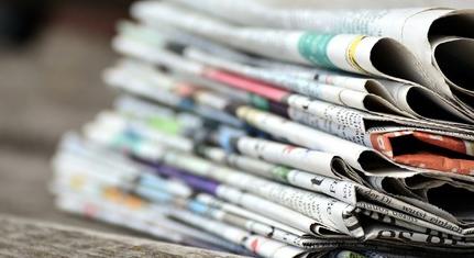 Napi propaganda: A Ripost tehetséges munkatársai otthagyták a cirill betűs "Policija" feliratot a NAV-os egyenruhán