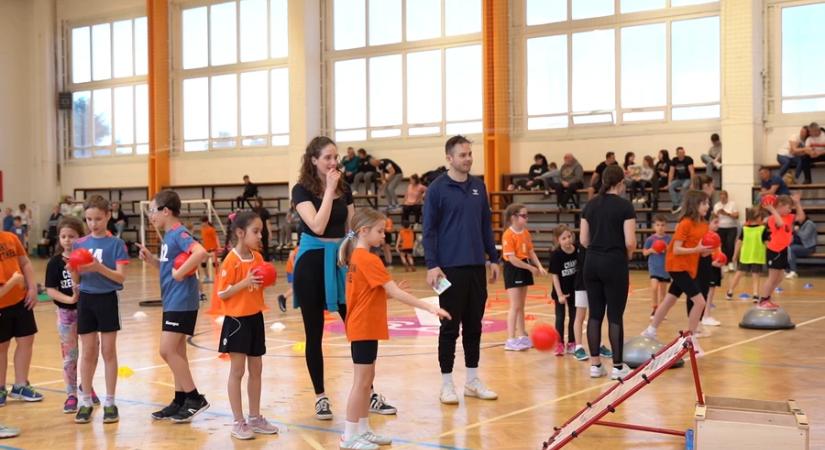 Játékos ismerkedés a kézilabdával