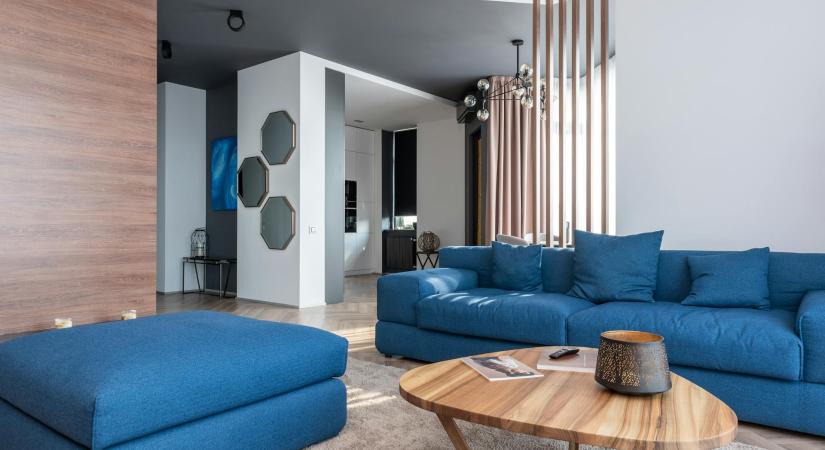 Hogyan vigyünk színt az otthonunkba anélkül, hogy túlzásba esnénk?