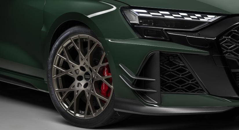 Szülinapra aranyba öltözött ez az Audi