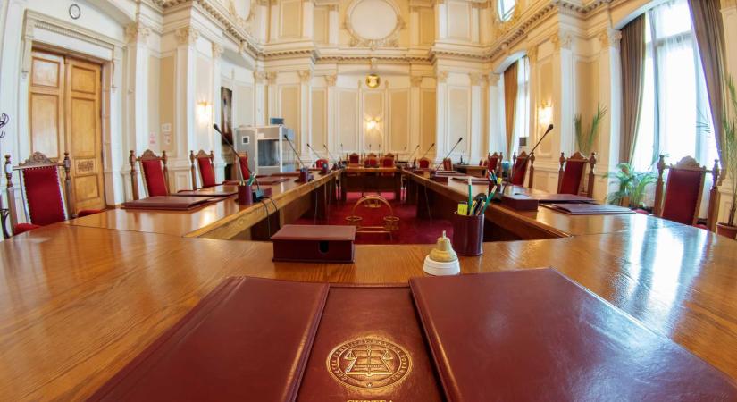 Megvédi a nép ügyvédje által kifogásolt intézkedéseket Bolojan