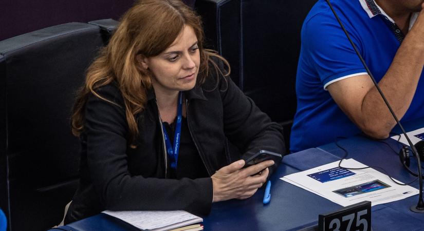 A mentelmi joga mögött bujkáló Ilaria Salis olasz antifa most az illegális lakásfoglalók érdekében ügyködik