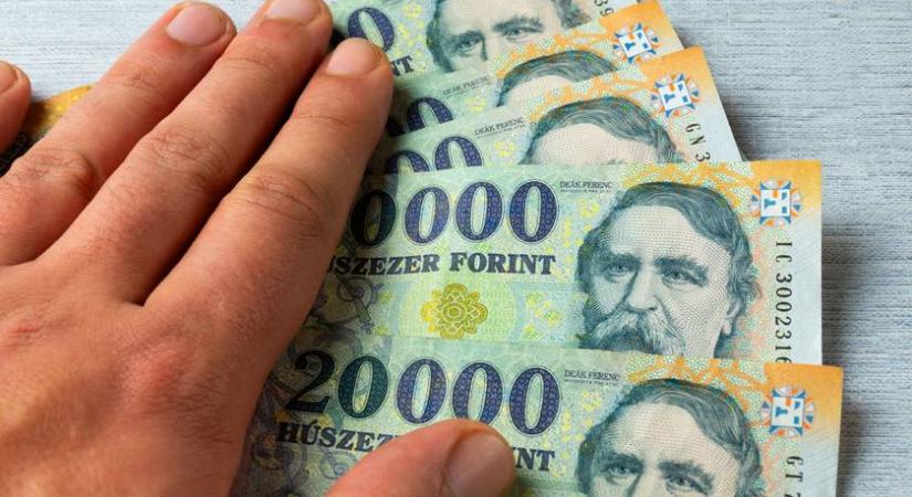 A NAV nevében adóvisszatérítést ígérnek a csalók