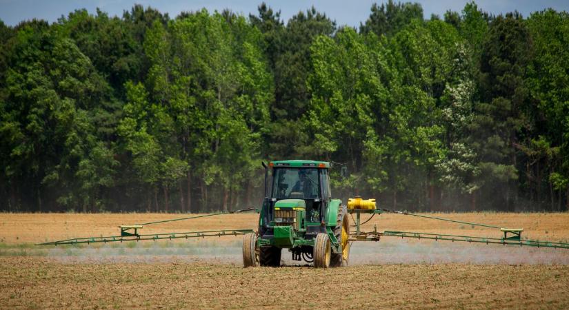 Fellélegezhetnek a gazdák: itt a megoldás a gyomirtószer-rezisztenciára?