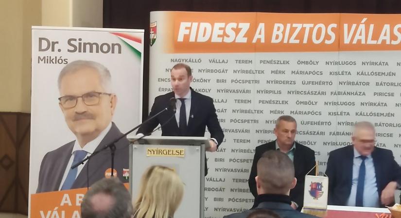 Hollik István Nyírgelsén: a választás nem csupán a következő négy évről szól