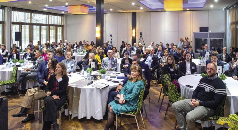 Körforgásos Gazdaság Summit: 6,9%-ra csökkent a globális körforgásosság aránya