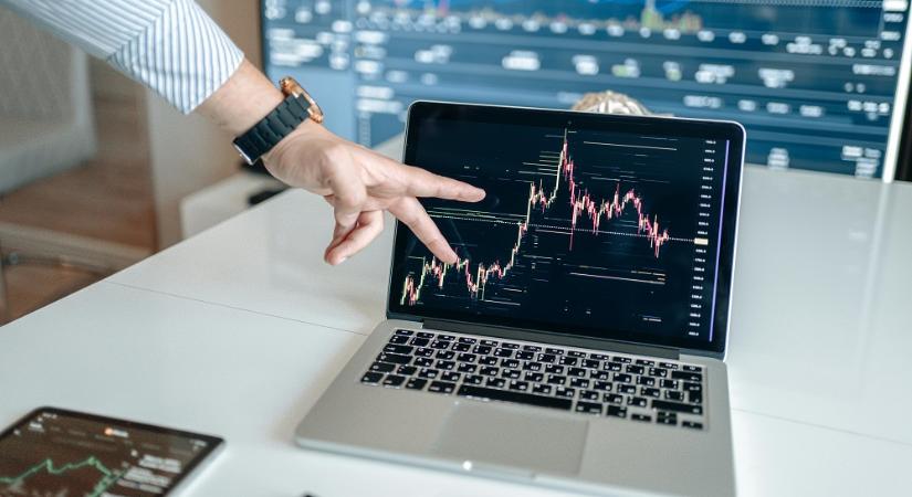 Költségvetés: A helyi önkormányzatok több pénzt kapnak mint tavaly – Két minisztérium kevesebbet