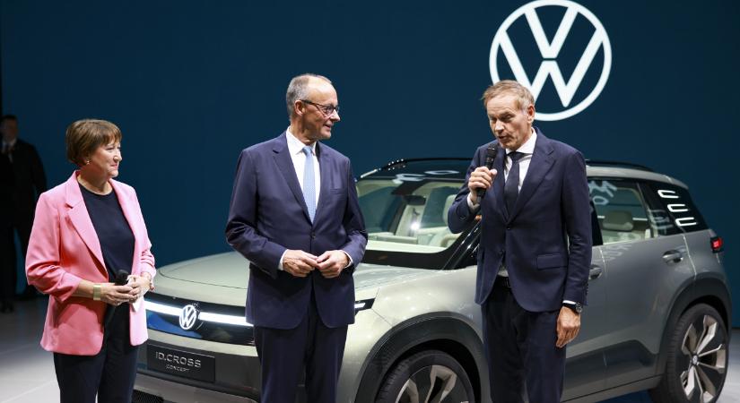 Rekordmérető veszteséggel zárta a múlt évet a Volkswagen.