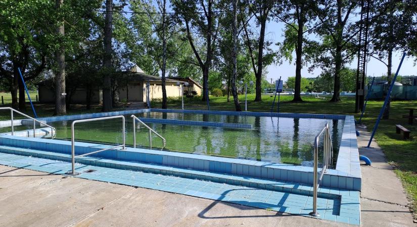 Kiderült, mikor nyit idén az egyik hangulatos gyógyvizes strand Pest megyében