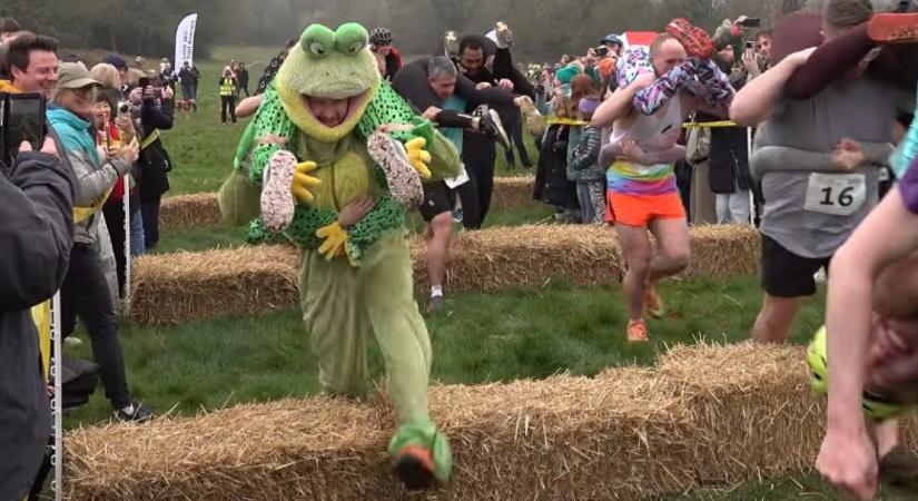 Finn házaspár nyerte a legendás feleségcipelő versenyt