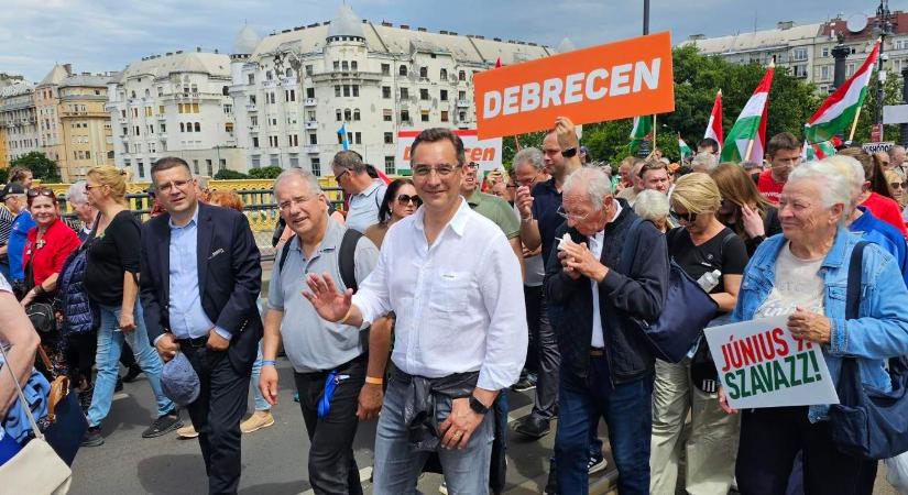 Megint megszívatta a Fideszt a Tisza Párt, ezúttal a Békemenet nevével “élnek vissza”